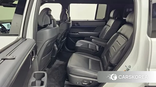 Hyundai Santa Fe (MX5) 2023 Белый из Кореи, фото 3