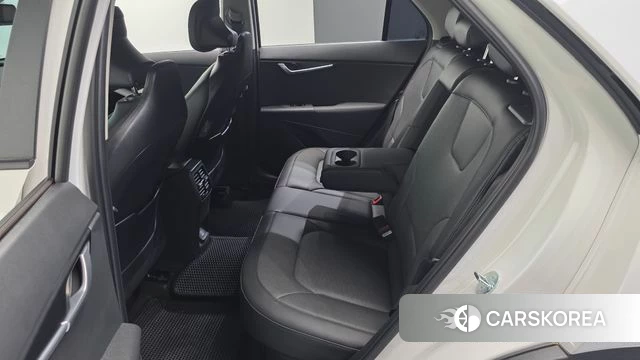 Kia Di Ol Nu Niro 2025 Белый из Кореи, фото 3