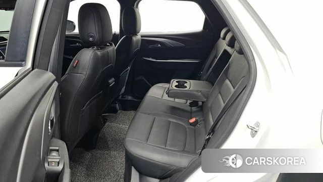 Chevrolet (GM Daewoo) Trailblazer 2021 Белый из Кореи, фото 3