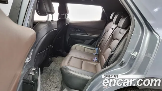 Ssangyong Beautiful Korando 2019 Светло-серебряный цвет из Кореи, фото 3