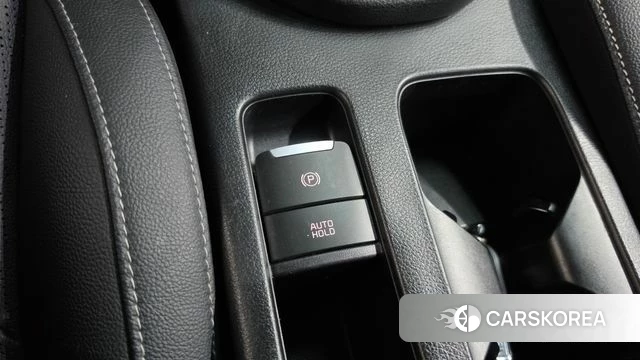Kia The New K3 2nd generation 2021 Белый из Кореи, фото 3