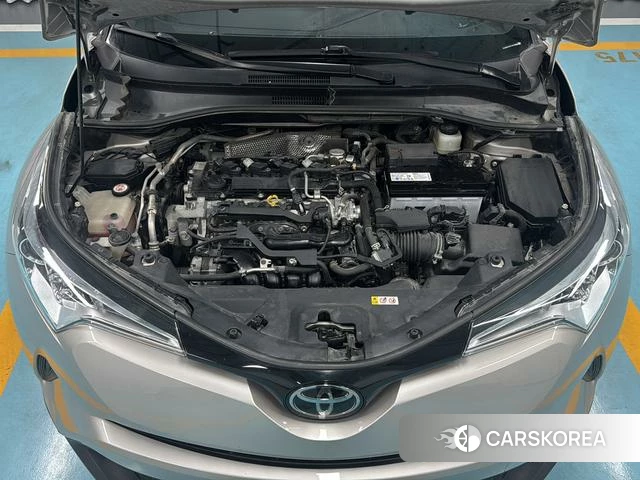 Toyota C-HR 2020 Серебристо-серый из Китая, фото 3
