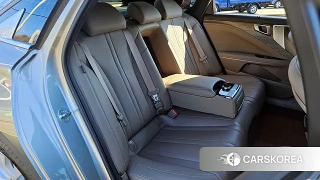 Kia K8 2021 Серебристо-серый из Кореи, фото 3