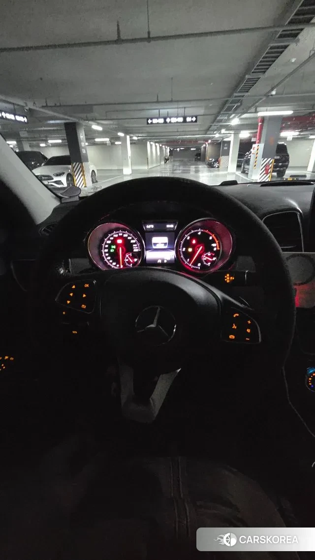 Mercedes-Benz GLE - Class W166 2018 Белый из Кореи, фото 3