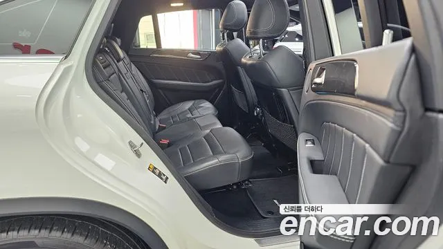 Mercedes-Benz GLE - Class W166 id 2333397 из Кореи 3