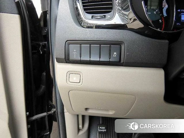 Kia The New Carnival 2019 Черный из Кореи, фото 3