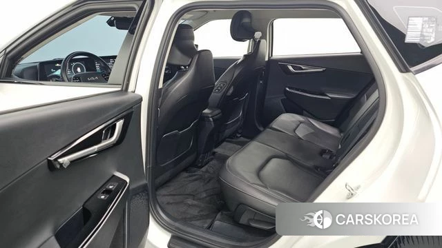 Kia EV6 2022 Белый из Кореи, фото 3