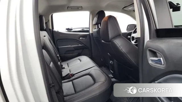 Chevrolet (GM Daewoo) Real New Colorado 2022 Белый из Кореи, фото 3