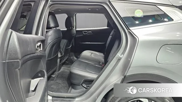 Kia Sportage 5th Generation Hybrid 2022 Серебристо-серый из Кореи, фото 3