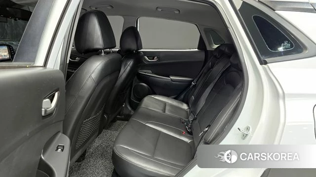 Hyundai Kona 2018 Белый из Кореи, фото 3