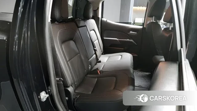 Chevrolet (GM Daewoo) Real New Colorado 2021 Черный из Кореи, фото 3