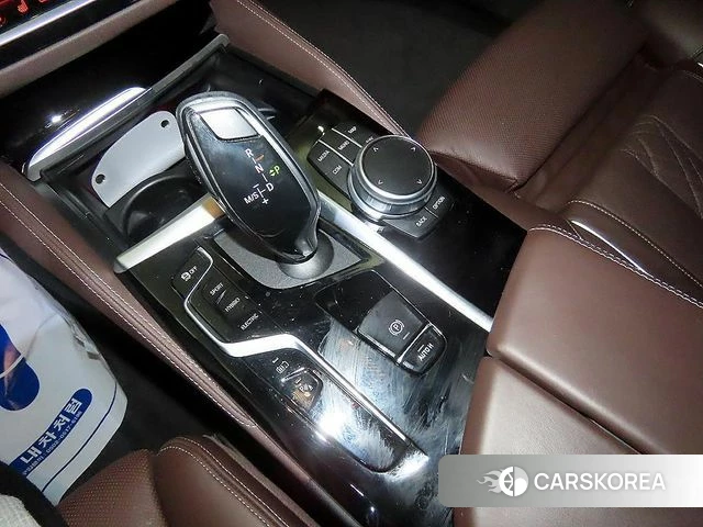 BMW 5 Series (G30) 2021 Белый из Кореи, фото 3