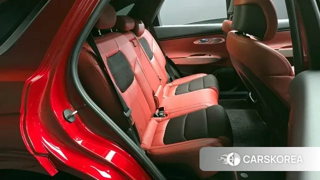 Genesis GV70 2021 Красный из Кореи, фото 3