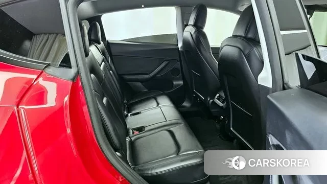 Tesla Model Y 2021 Красный из Кореи, фото 3