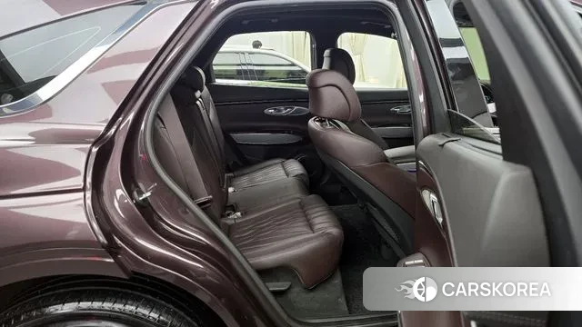 Genesis GV70 2021 Красный из Кореи, фото 3