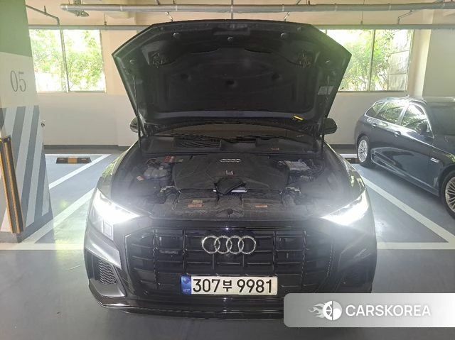 Audi Q8 (4M) 2021 Серый из Кореи, фото 3