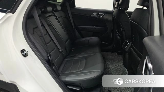 Kia The New Sportage 5th Generation 2025 Белый из Кореи, фото 3