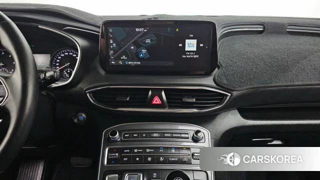 Hyundai The New Santa Fe 2022 Белый из Кореи, фото 3