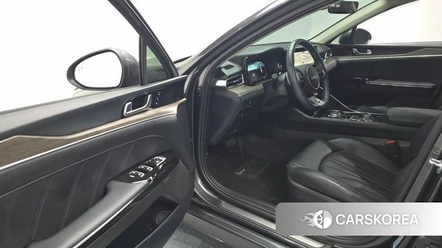 Kia K5 3rd generation 2021 Серый из Кореи, фото 3