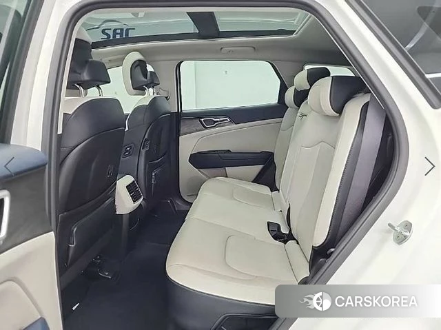 Kia Sportage 5th Generation Hybrid 2022 Белый из Кореи, фото 3