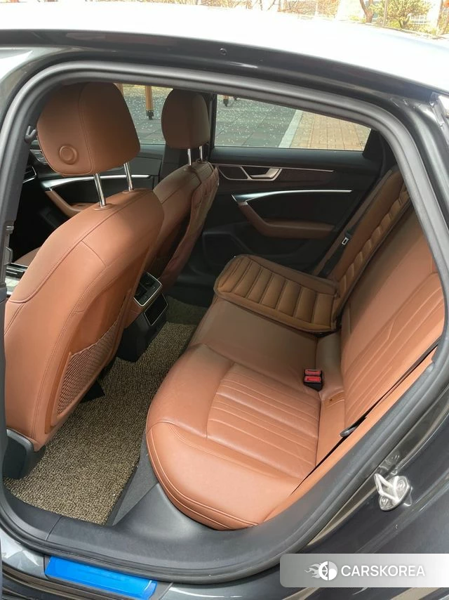 Audi A6 (C8) 2021 Серый из Кореи, фото 3