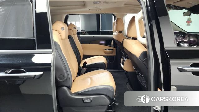 Kia Carnival 4th generation 2023 Черный из Кореи, фото 3