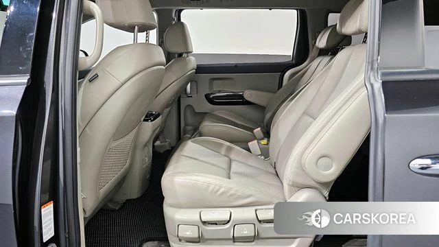 Kia The New Carnival 2018 Серый из Кореи, фото 3