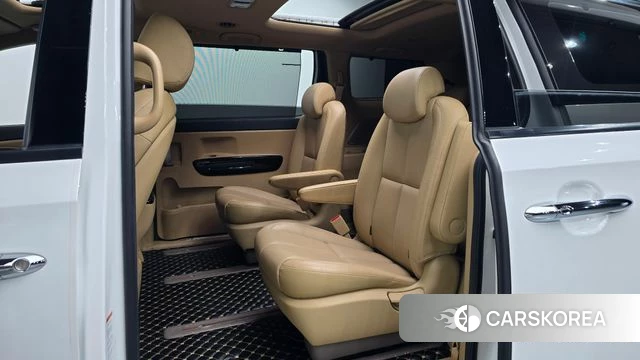 Kia The New Carnival 2019 Белый из Кореи, фото 3