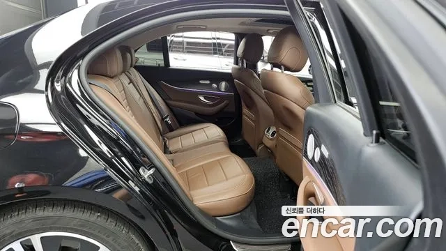 Mercedes-Benz E-Class W213 id 2912171 из Кореи 3