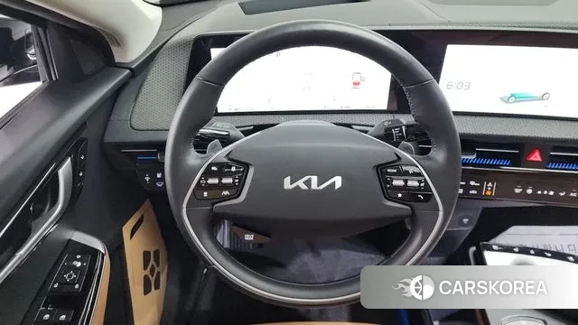 Kia EV6 2022 Черный из Кореи, фото 3