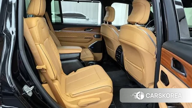 Jeep Grand Cherokee (WL) 2021 Черный из Кореи, фото 3