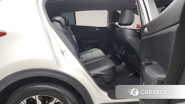 Kia Sportage 4th Generation 2018 Белый из Кореи, фото 3