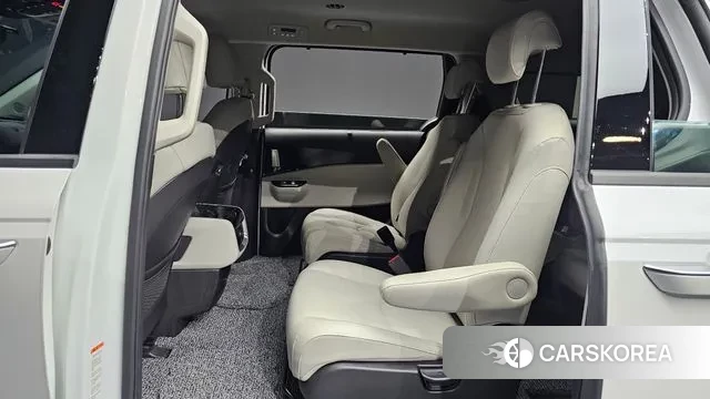 Kia Carnival 4th generation 2023 Белый из Кореи, фото 3