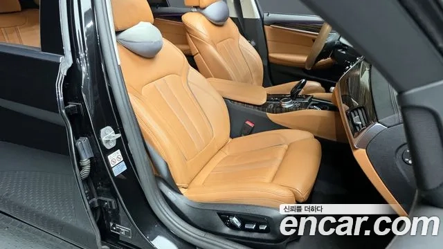 BMW 5 Series (G30) 2021 Черный из Кореи, фото 3