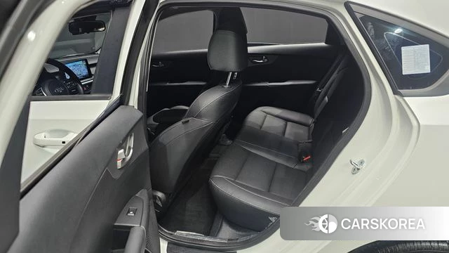 Kia Come New K3 2021 Белый из Кореи, фото 3