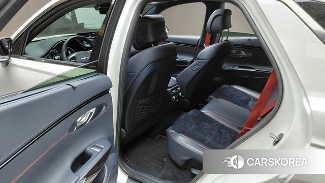 Genesis GV70 2021 Белый из Кореи, фото 3
