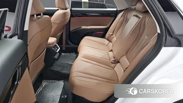 Hyundai Grandeur Hybrid (GN7) 2023 Белый из Кореи, фото 3