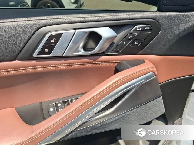 BMW X6 (G06) 2022 Белый из Кореи, фото 3