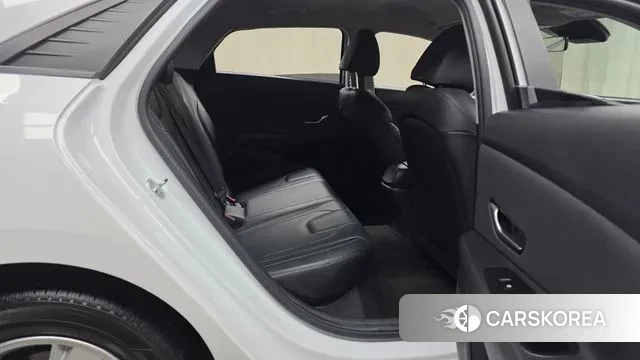 Hyundai Avante (CN7) 2021 Белый из Кореи, фото 3