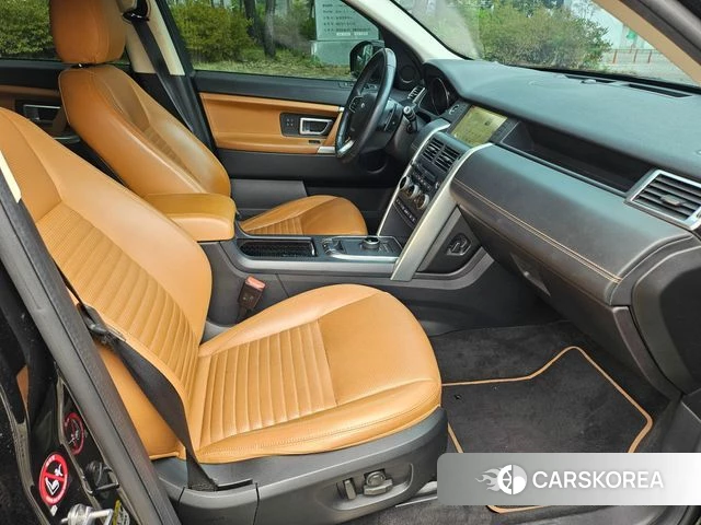 Land Rover Discovery Sports 2019 Черный из Кореи, фото 3