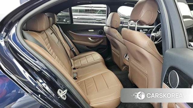 Mercedes-Benz E-Class W213 2022 Синий из Кореи, фото 3