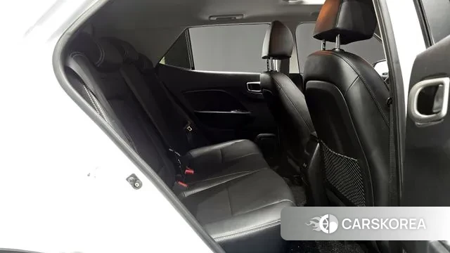 Hyundai Venue 2025 Белый из Кореи, фото 3