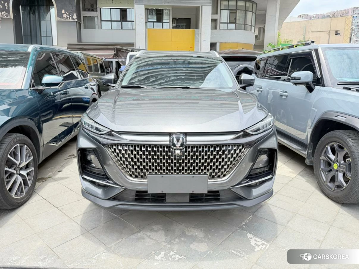 Chang'an X7 PLUS 2024 Темно-серый из Китая, фото 3