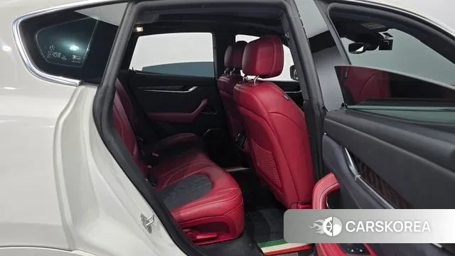 Maserati Levante 2021 Белый из Кореи, фото 3