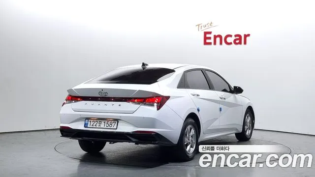 Hyundai Avante (CN7) 2022 Белый из Кореи, фото 3