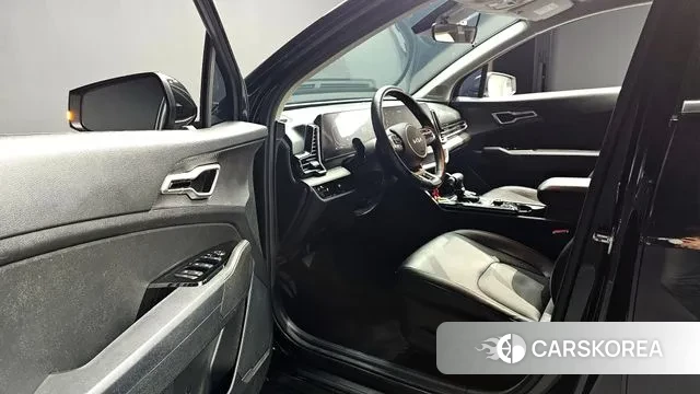 Kia Sportage 5th Generation 2021 Черный из Кореи, фото 3