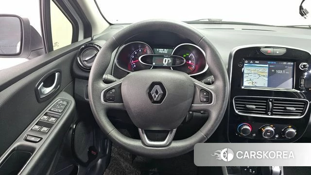 Renault Korea (Samsung) Clio 2019 Белый из Кореи, фото 3