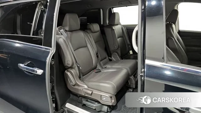 Honda Odyssey 2019 Черный из Кореи, фото 3