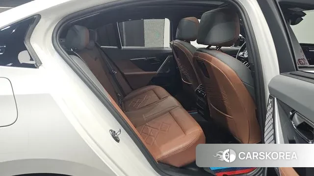 BMW i5 (G60) 2024 Белый из Кореи, фото 3