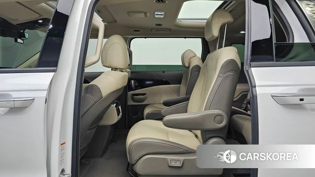 Kia Carnival 4th generation 2022 Белый из Кореи, фото 3